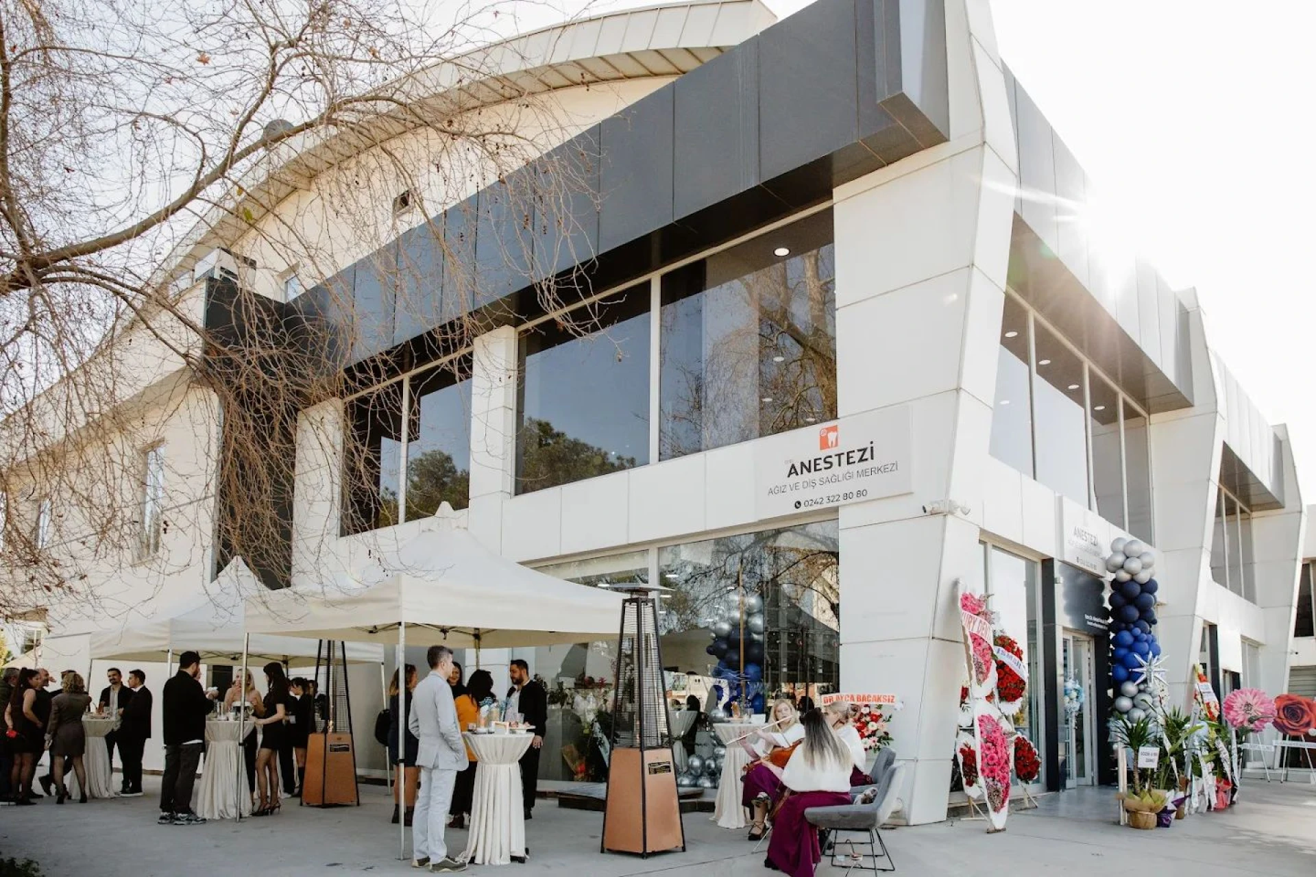 General Anesthesia with Controlled and Safe Surgical Care